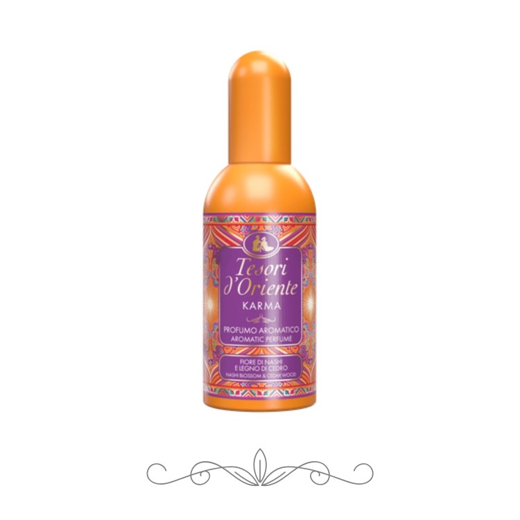 Tesori d'Oriente Karma perfumy aromatyczne 100 ml - pomarańczowa butelka z purpurową etykietą, widok z przodu na białym tle