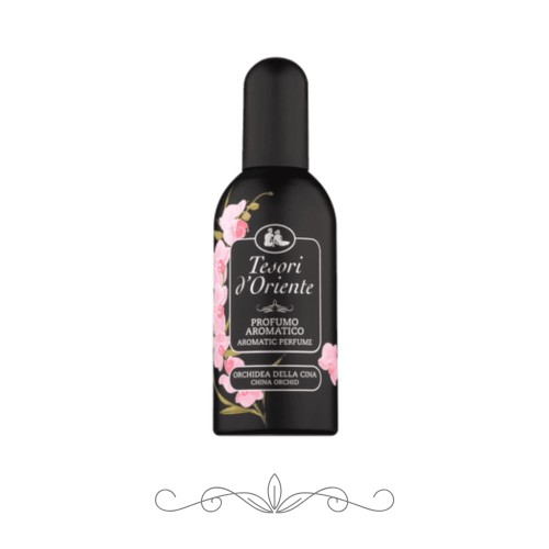 Tesori d'Oriente Aromatic Perfume Ciena Orchid - spray perfumowany 100 ml, czarna butelka z różowymi kwiatami orchidei, widok z przodu na białym tle.