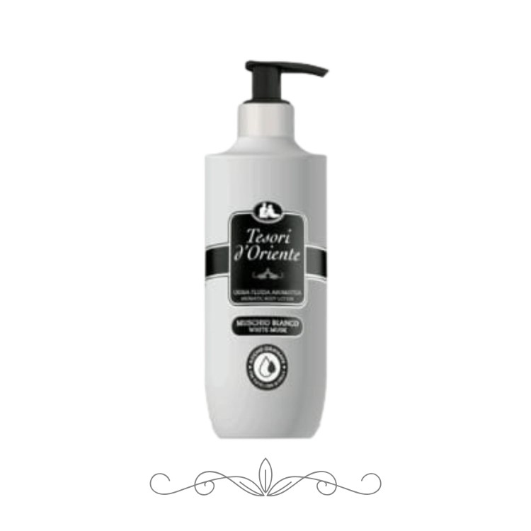 Tesori d'Oriente Muschio Bianco balsam do ciała 400ml - biała butelka z czarną pompką, widok z przodu na białym tle