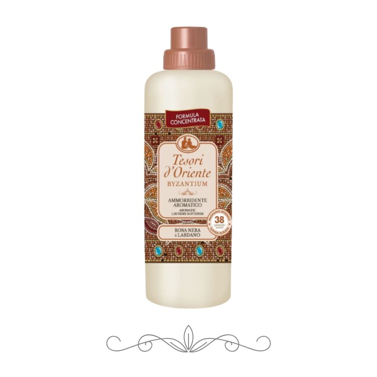 TESORI Byzantium płyn do płukania tkanin 760 ml to luksusowy preparat o orientalnym zapachu czarnej róży i labdanum, zapewniający miękkość, łatwiejsze prasowanie oraz długotrwałą świeżość tkanin