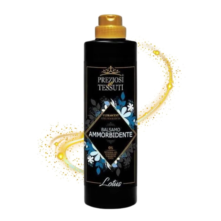 Preziosi Tessuti balsam do płukania Lotus 750 ml - czarna butelka z złotym korkiem, efekt rozprysku złotego płynu po bokach.
