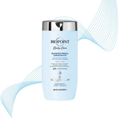 Biopoint Body Care Bagnocrema Idratante żel pod prysznic 400ml - błękitna butelka z chromowanym korkiem, widok z przodu na białym tle z niebieskim graficznym wzorem.